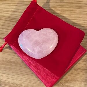 🍁New!Heart Shaped Rose Quartz Crystal with Velvet Gift Bag